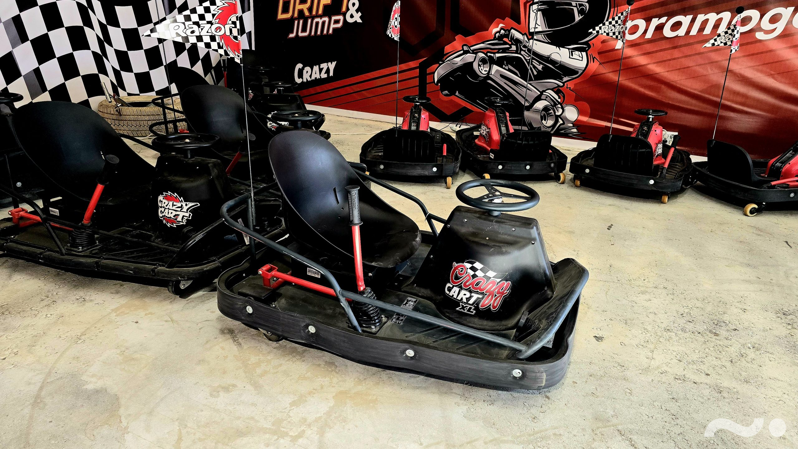 Drift & Jump arena